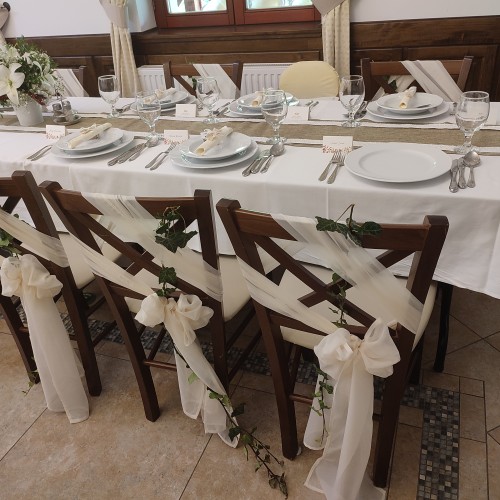 Kr&eacute;m sz&iacute;nű dekor&aacute;ci&oacute; sz&eacute;khuzat n&eacute;lk&uuml;l